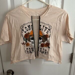 Concert church front with chains embellished on the bust line